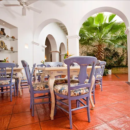 Hotel Casa Quero 5*