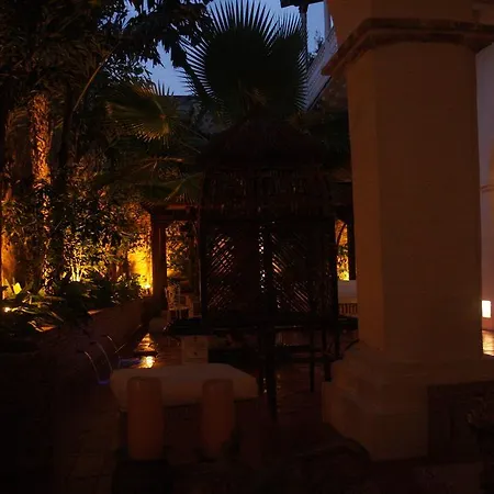 Hotel Casa Quero
