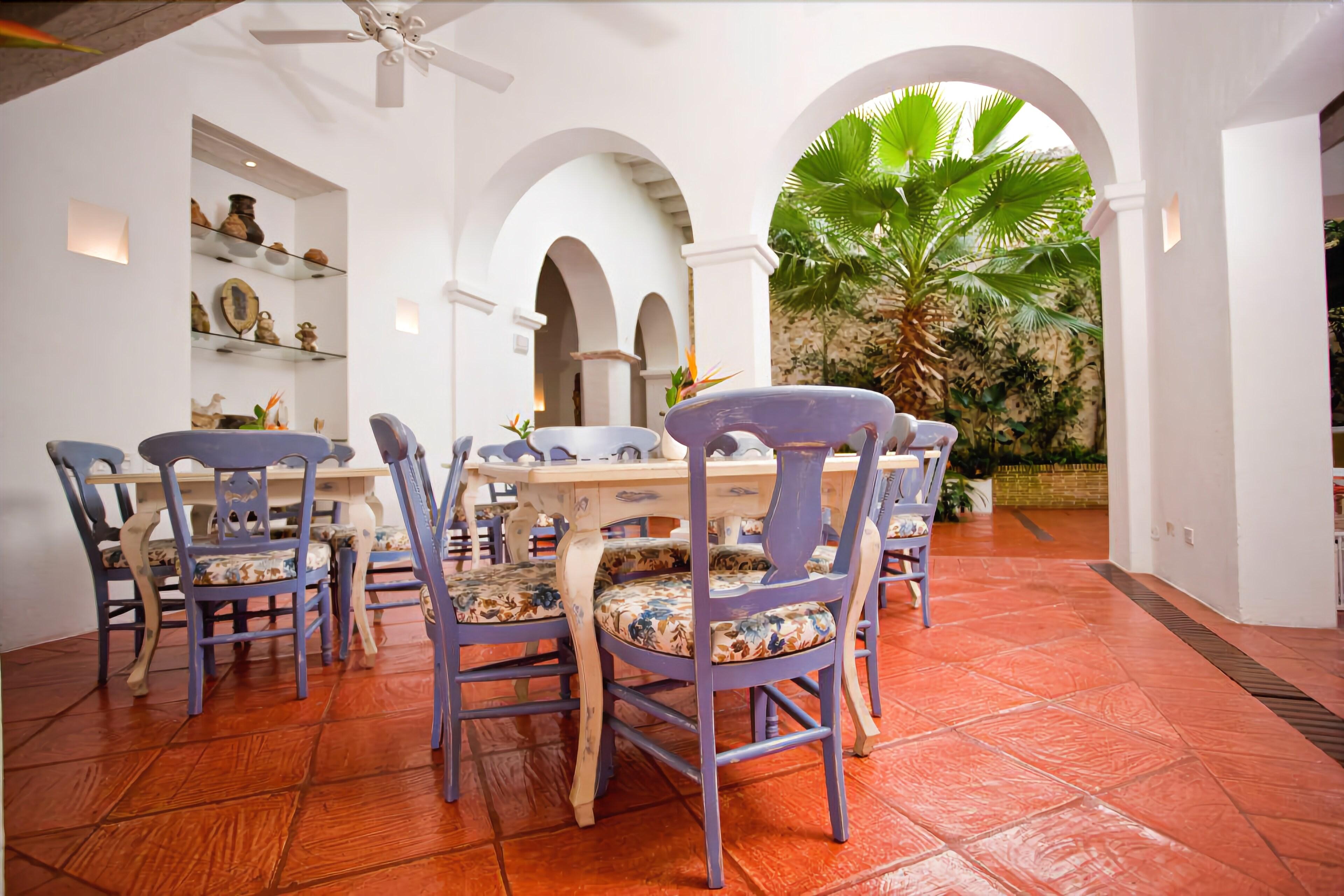Hotel Casa Quero 5*